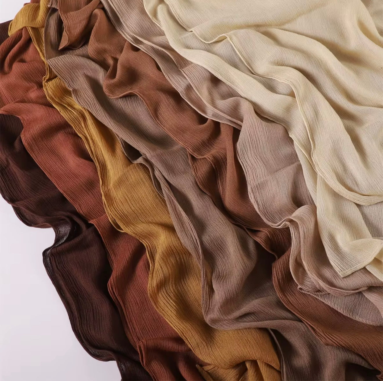 Luxury Everyday Hijab – Soft, Lightweight & Non-Slip
