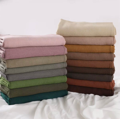 Luxury Everyday Hijab – Soft, Lightweight & Non-Slip