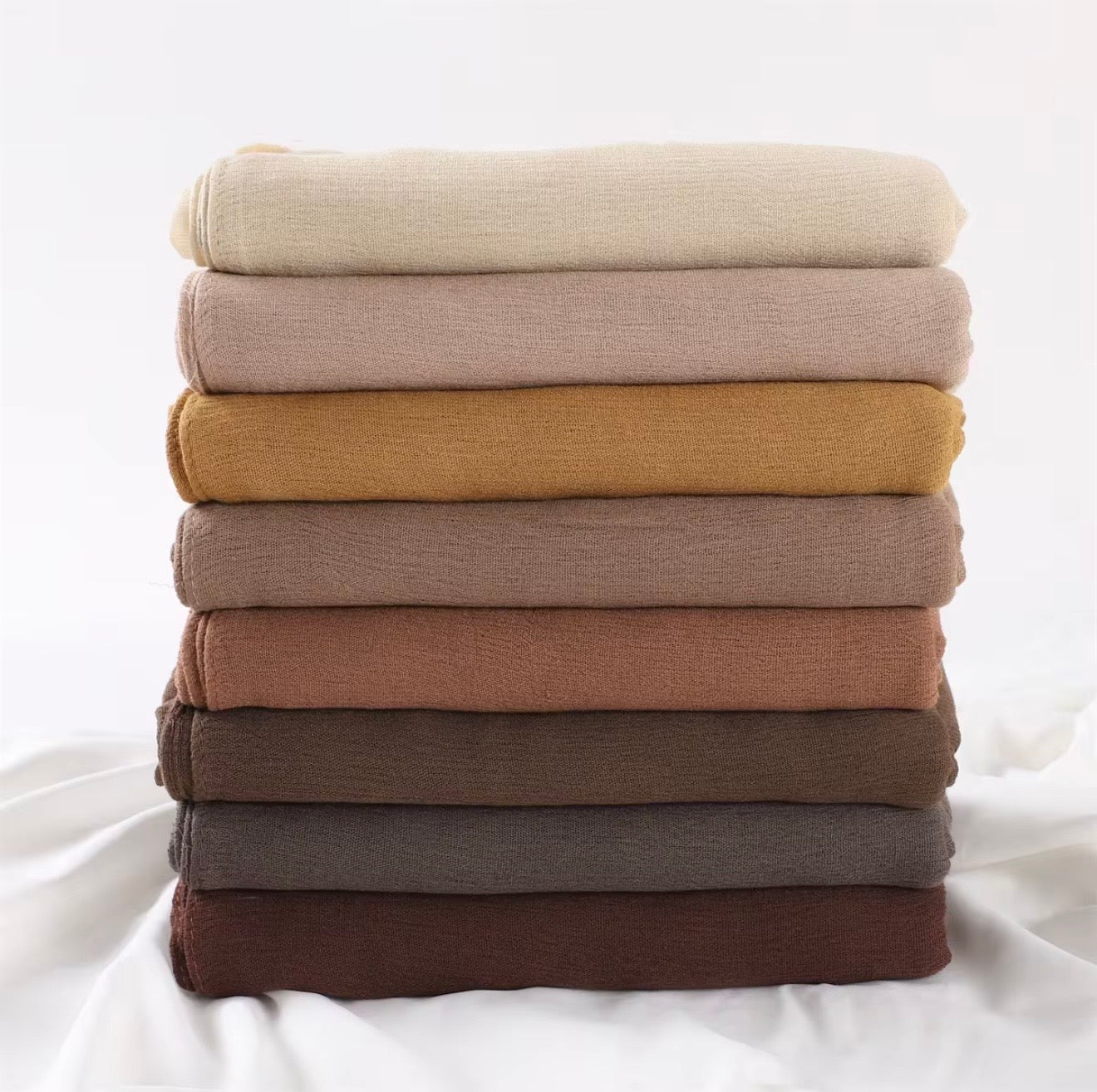 Luxury Everyday Hijab – Soft, Lightweight & Non-Slip